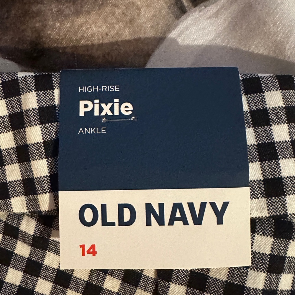 Old Navy Capris